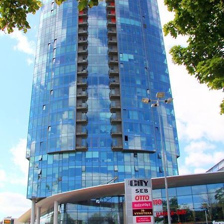 Helios Luxury Apartment In Vilnius Skyscraper Экстерьер фото